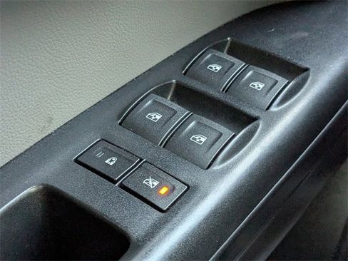 Used 2019 GMC Canyon 2WD Crew Cab w/ Convenience Package image 20