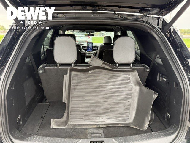 Used 2023 Ford Explorer ST w/ Equipment Group 401A AWD/4WD image 31