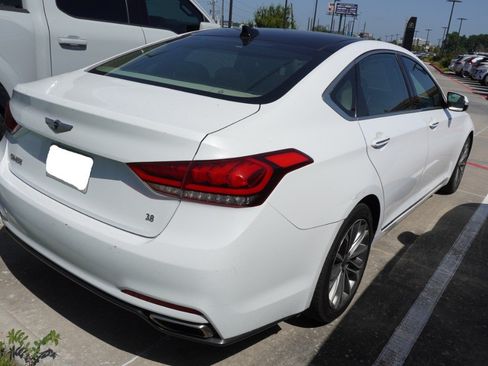 Used 2015 Hyundai Genesis 3.8 w/ Option Group 02 RWD image 5