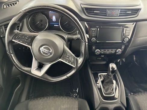 Certified 2020 Nissan Rogue SV AWD/4WD image 22