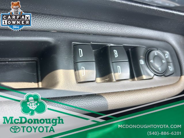 Used 2023 GMC Terrain AT4 w/ LPO, Floor Liner Package AWD/4WD image 19