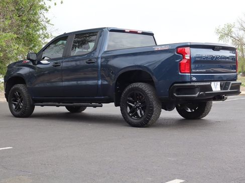 Used 2022 Chevrolet Silverado 1500 Custom Trail Boss w/ Safety Confidence Package AWD/4WD image 7