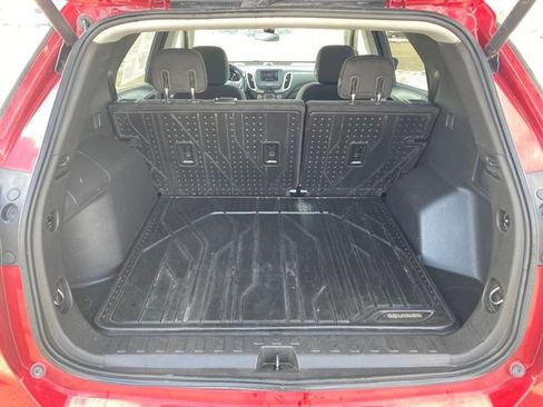 Certified 2020 Chevrolet Equinox LT w/ Driver Convenience Package image 19