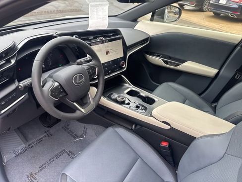 Certified 2025 Lexus RZ 450e w/ Technology Package image 15