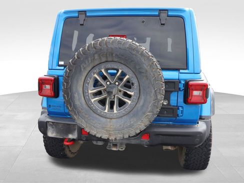 Used 2024 Jeep Wrangler Unlimited Rubicon AWD/4WD image 19