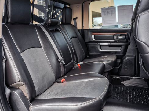 Used 2015 RAM 3500 Laramie w/ Convenience Group AWD/4WD image 13