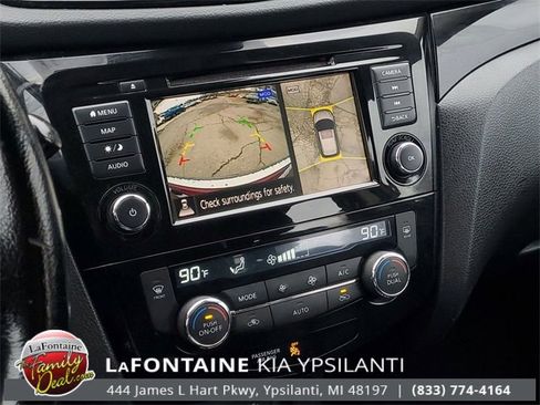 Used 2021 Nissan Rogue Sport SL w/ Premium Package image 24