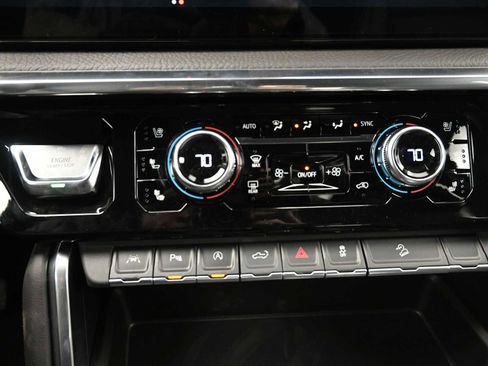 New 2026 GMC Sierra 1500 Denali w/ Denali Reserve Package AWD/4WD image 21