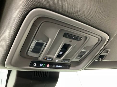 Used 2023 Chevrolet Silverado 1500 LTZ AWD/4WD image 26