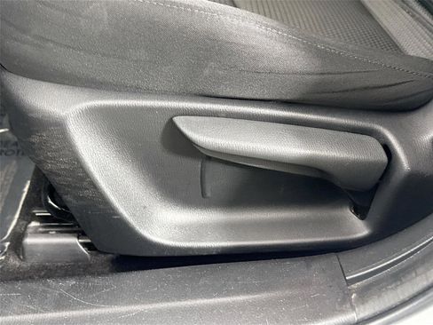 Used 2018 MAZDA MAZDA3 Sport w/ Preferred Equipment Package FWD image 28