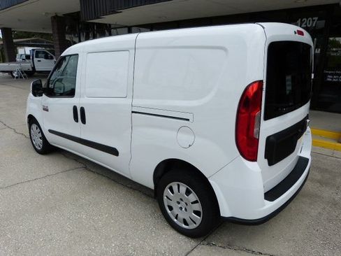 Used 2020 RAM ProMaster City Tradesman SLT FWD image 3