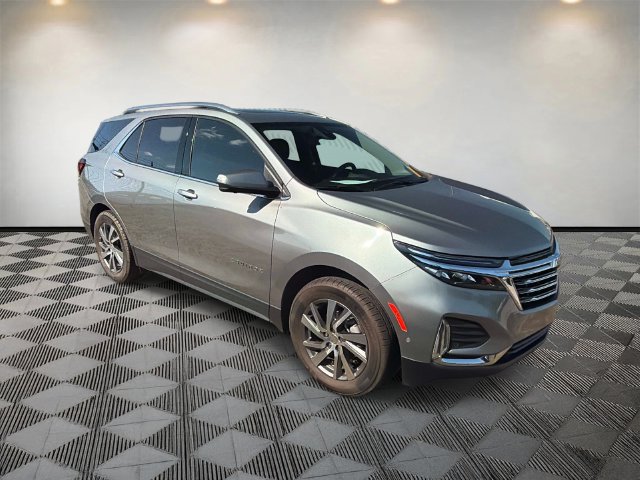 Used 2023 Chevrolet Equinox Premier AWD/4WD image 5