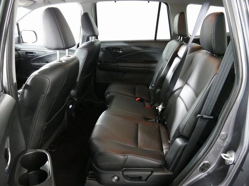 Used 2021 Honda Pilot Special Edition image 31
