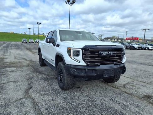 Used 2023 GMC Sierra 1500 AT4X AWD/4WD image 5