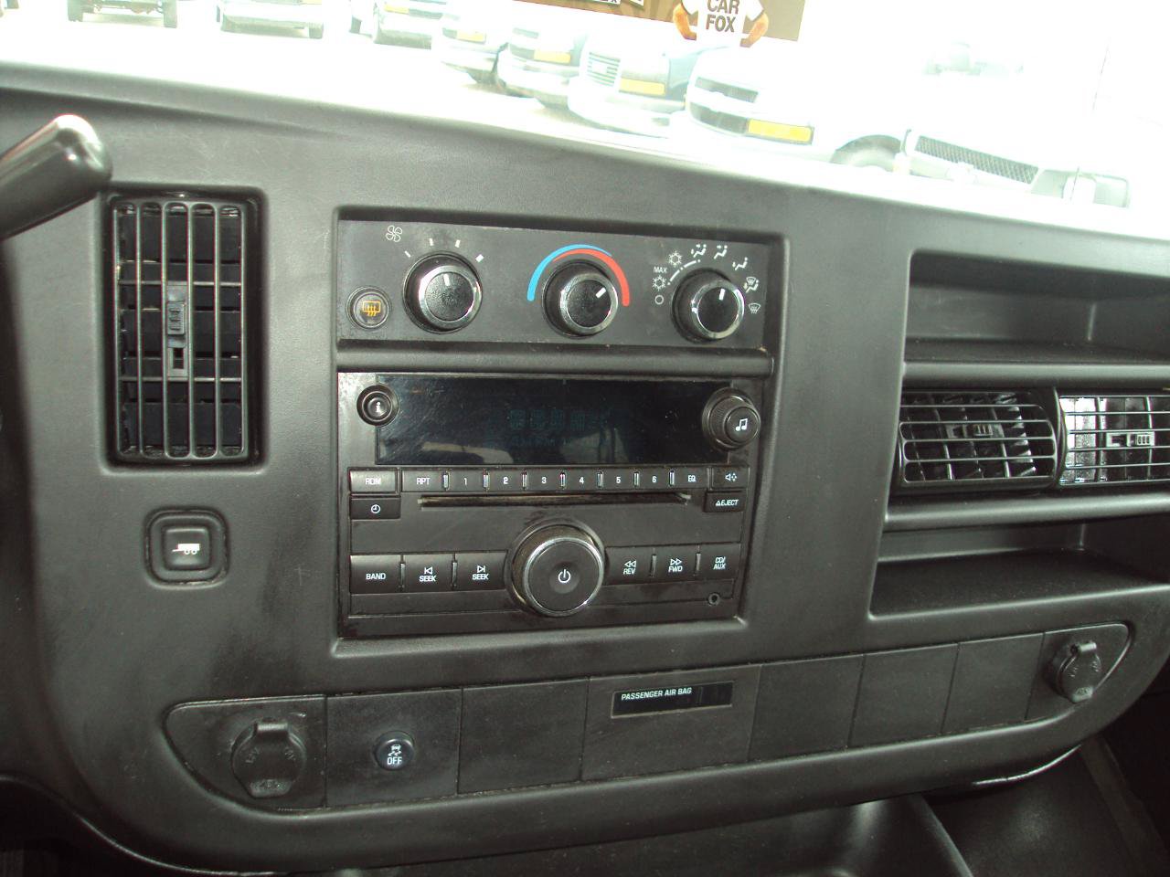 Used 2013 Chevrolet Express 1500 LT w/ LT Preferred Equipment Group AWD/4WD image 21