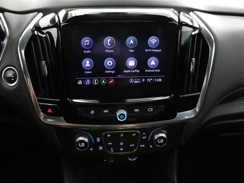 Used 2023 Chevrolet Traverse LT w/ LT Premium Package AWD/4WD image 23