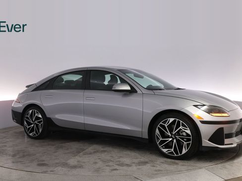 Used 2024 Hyundai Ioniq 6 Limited RWD image 14