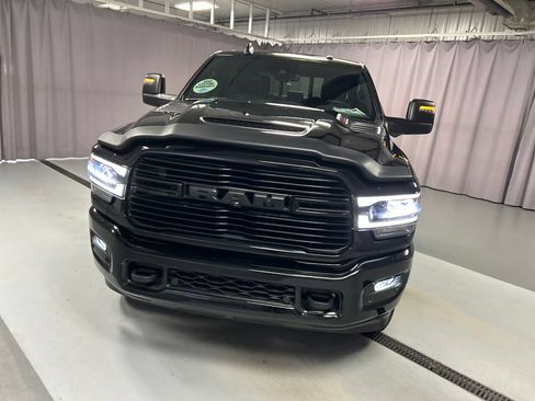 Used 2024 RAM 2500 Laramie w/ Night Edition AWD/4WD image 2