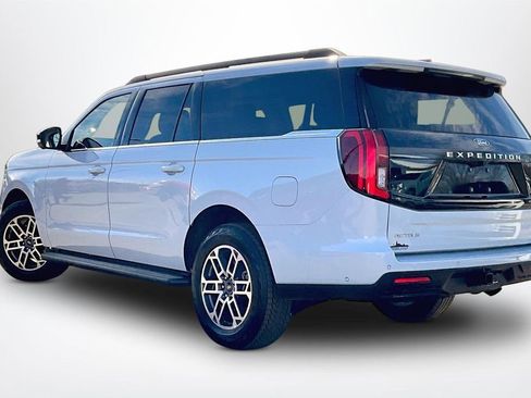 Used 2025 Ford Expedition Max Active image 5