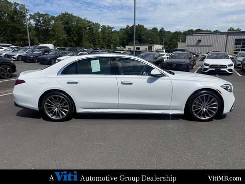 Certified 2024 Mercedes-Benz S 580 4MATIC Sedan image 9