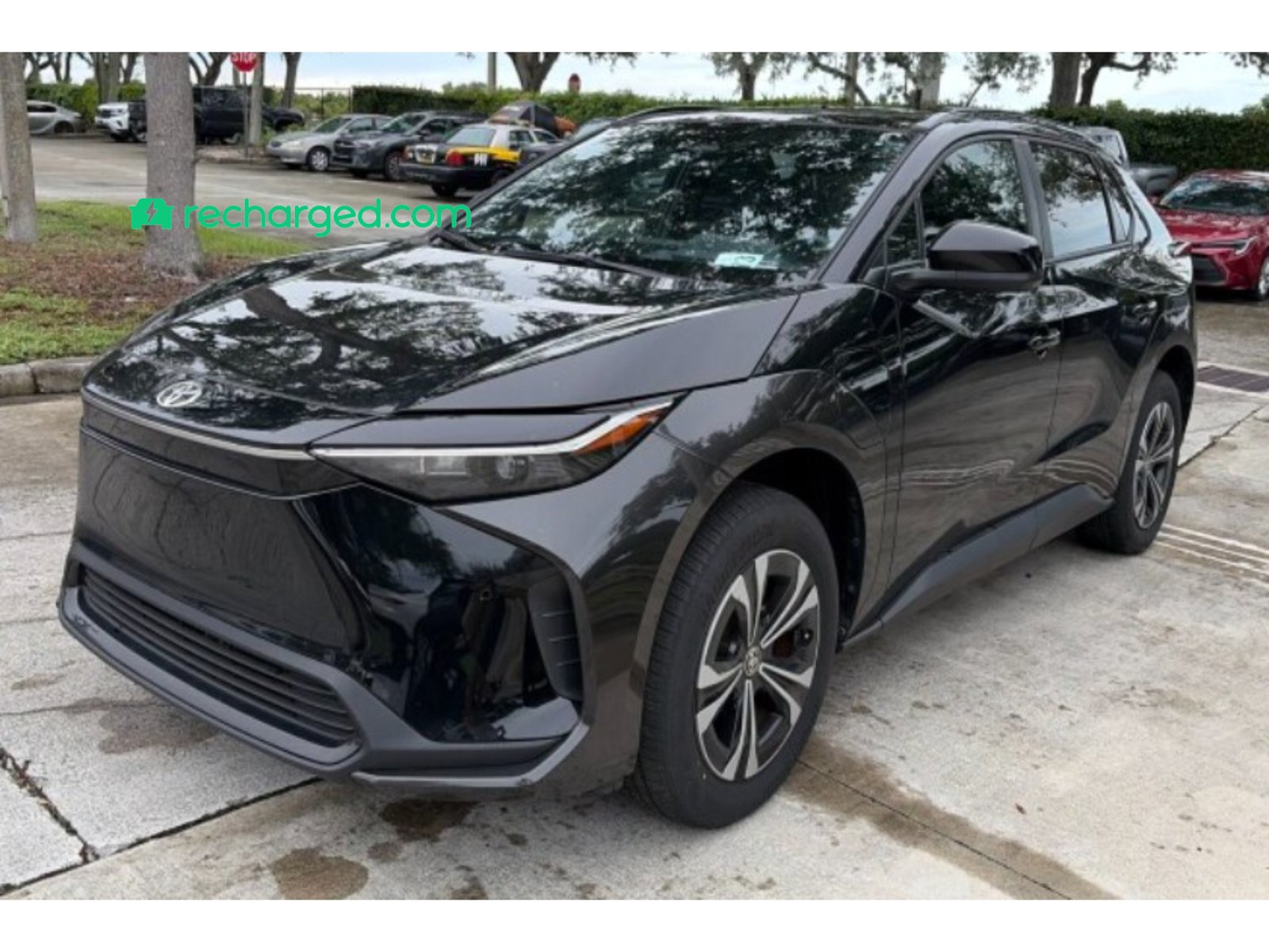 Used 2024 Toyota bZ4X AWD image 1