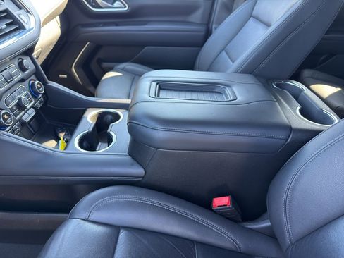 Used 2024 Chevrolet Tahoe LT image 15