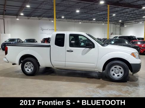 Used 2017 Nissan Frontier S RWD image 5