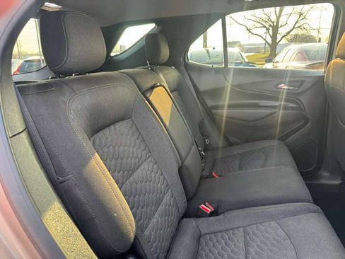 Used 2019 Chevrolet Equinox LT image 18