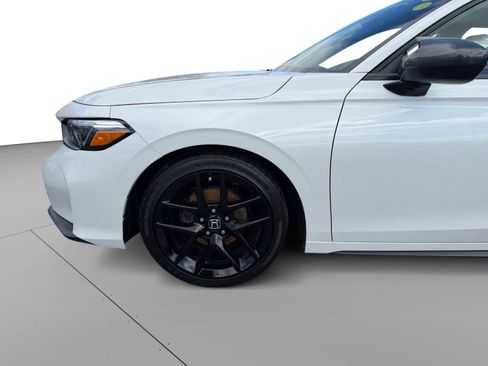 Used 2025 Honda Civic Sport image 19