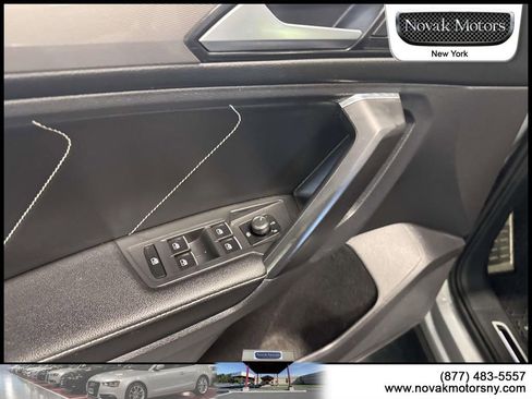 Used 2023 Volkswagen Tiguan SE R-Line AWD/4WD image 13