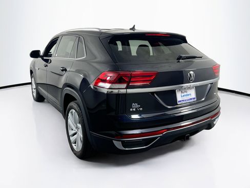 Used 2023 Volkswagen Atlas Cross Sport SE image 7