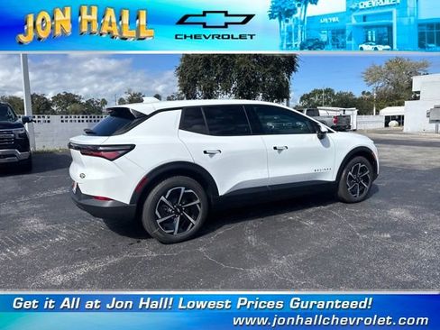 New 2026 Chevrolet Equinox EV LT w/ Comfort Package image 16