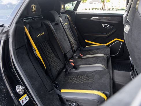 Used 2024 Lamborghini Urus Performante image 47