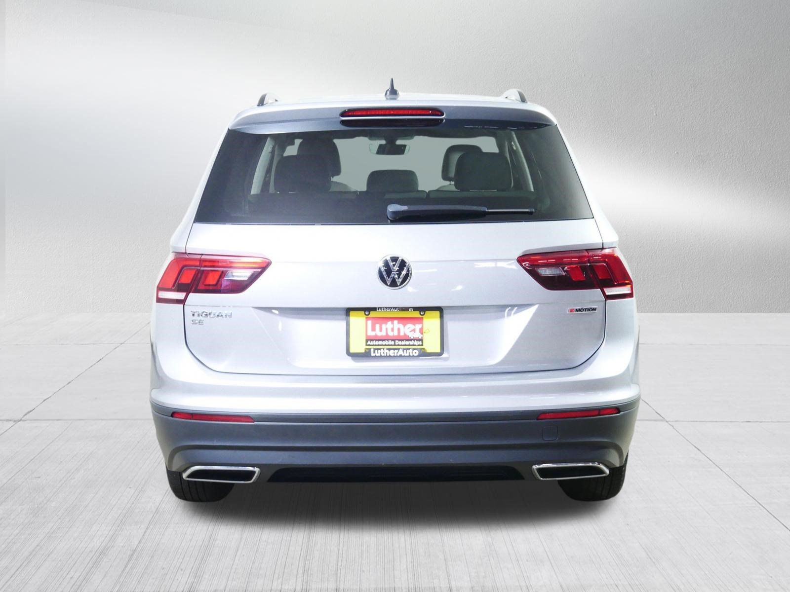 Used 2019 Volkswagen Tiguan SE AWD/4WD image 6