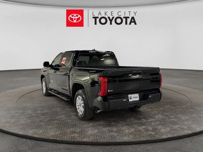 New 2026 Toyota Tundra SR5 w/ SR5 Convenience Package