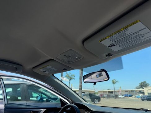 Used 2014 Toyota Corolla L FWD image 17