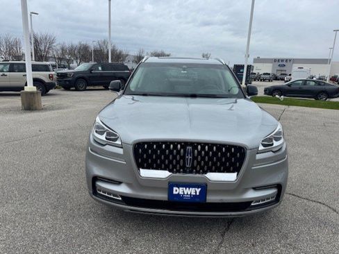 Used 2021 Lincoln Aviator Grand Touring w/ Equipment Group 302A AWD/4WD image 2