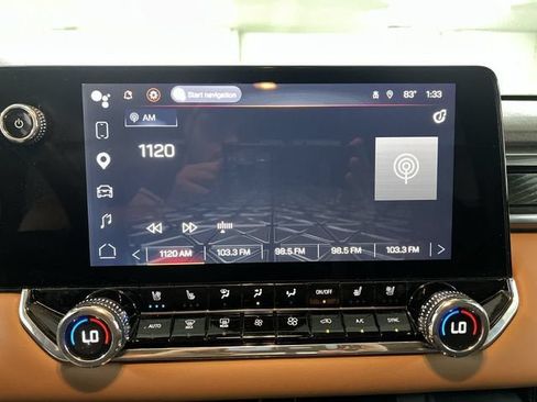 Certified 2023 GMC Canyon AT4 w/ AT4 Premium Package AWD/4WD image 13
