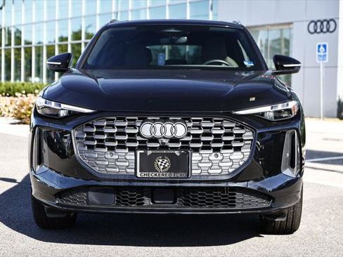Certified 2025 Audi Q5 Premium Plus w/ Premium Plus AWD/4WD image 13