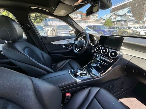 Used 2020 Mercedes-Benz C 300 4MATIC Sedan image 17