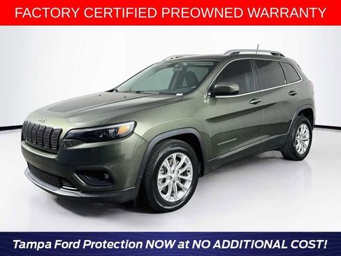 Used 2019 Jeep Cherokee Latitude w/ Popular Appearance Group FWD image 1