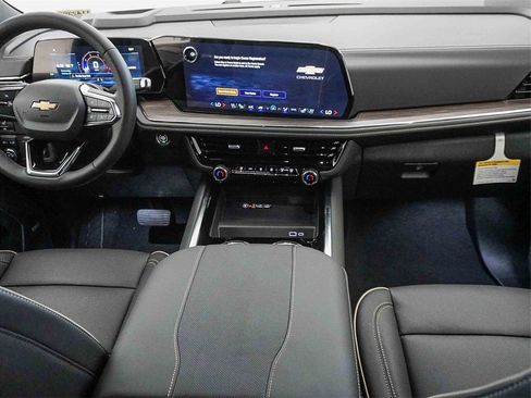 New 2026 Chevrolet Suburban Premier w/ Sun And Tow Package RWD image 14