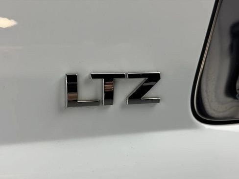 Used 2016 Chevrolet Tahoe LTZ RWD image 8