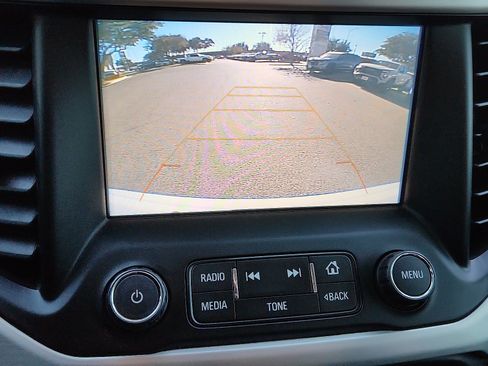 Used 2019 GMC Acadia SLT image 17