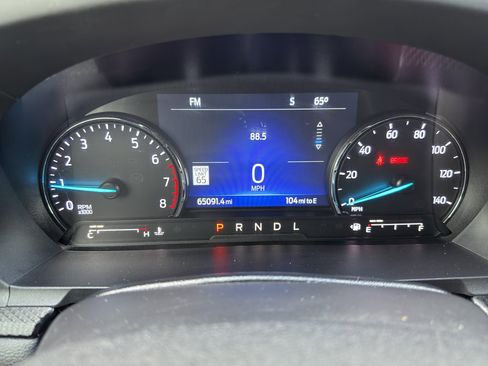 Used 2023 Ford Explorer ST-Line w/ Class IV Trailer Tow Package image 38