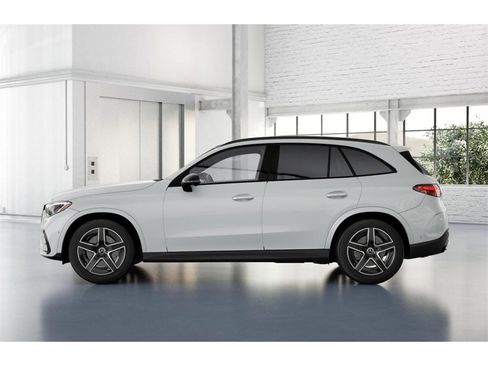 New 2026 Mercedes-Benz GLC 300 4MATIC image 34