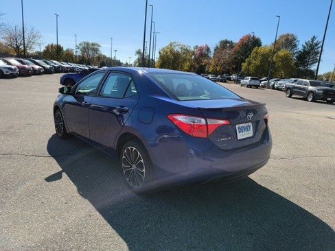 Used 2015 Toyota Corolla S image 3