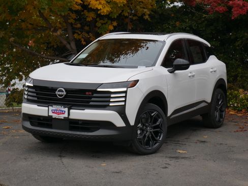 New 2026 Nissan Kicks SR w/ SR Premium Package image 2