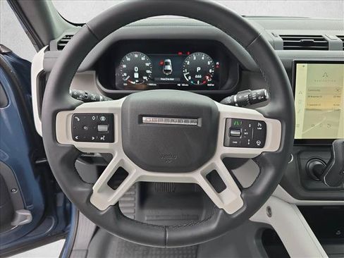 Used 2026 Land Rover Defender 110 S AWD/4WD image 18