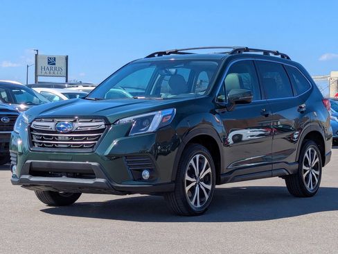 Used 2022 Subaru Forester Limited image 4
